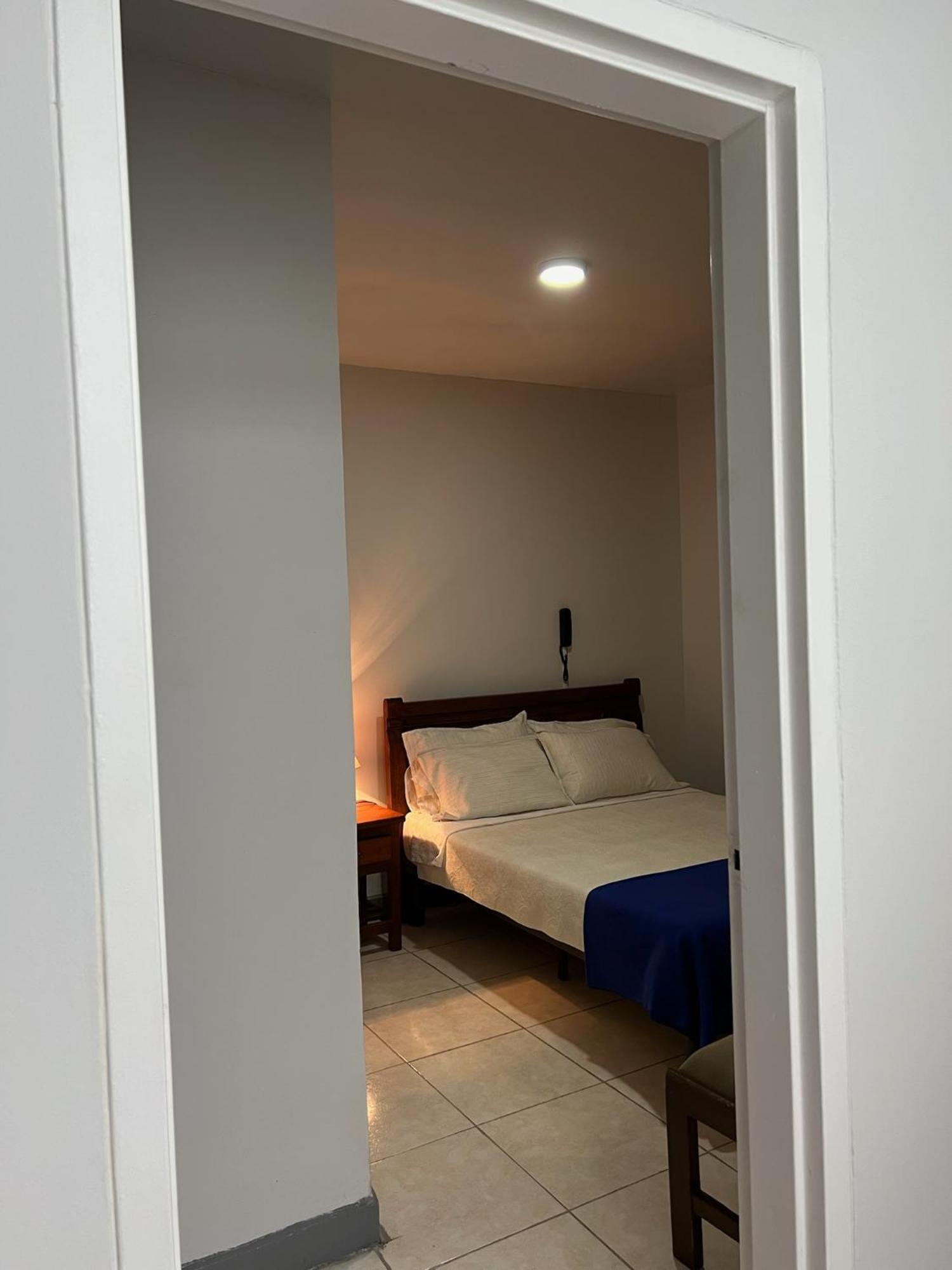 Hotel Armenia Centro מראה חיצוני תמונה