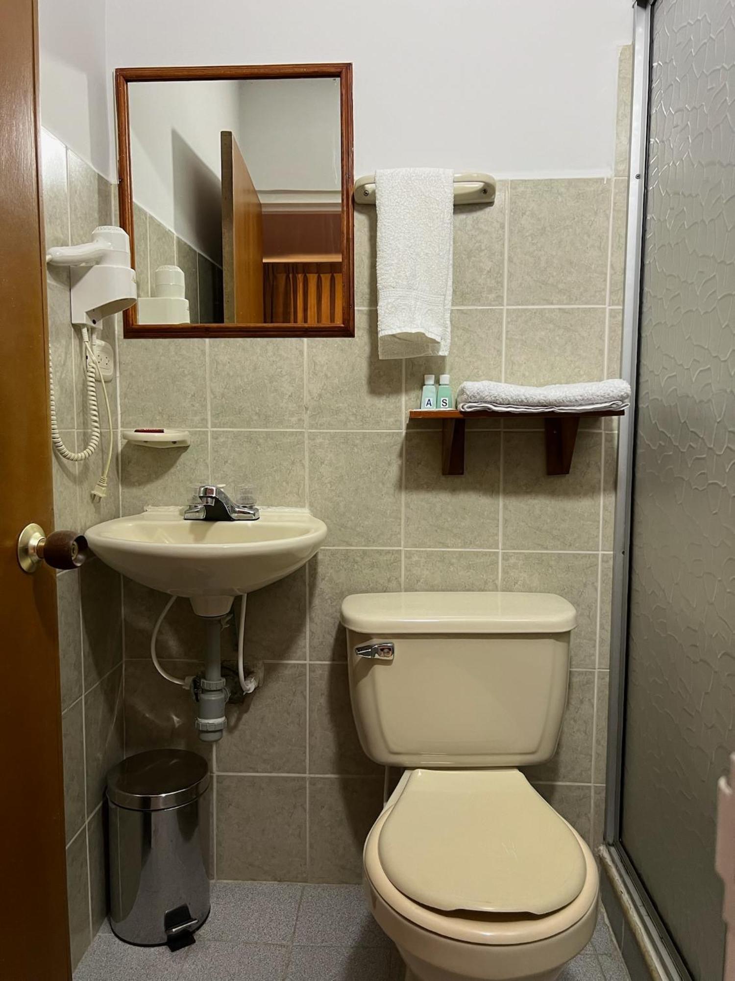 Hotel Armenia Centro מראה חיצוני תמונה